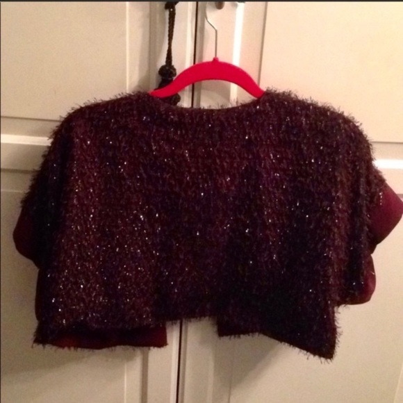 Glistening Romantic Burgundy Crop Jacket From Italy Designed by LIST - Picture 7 of 16